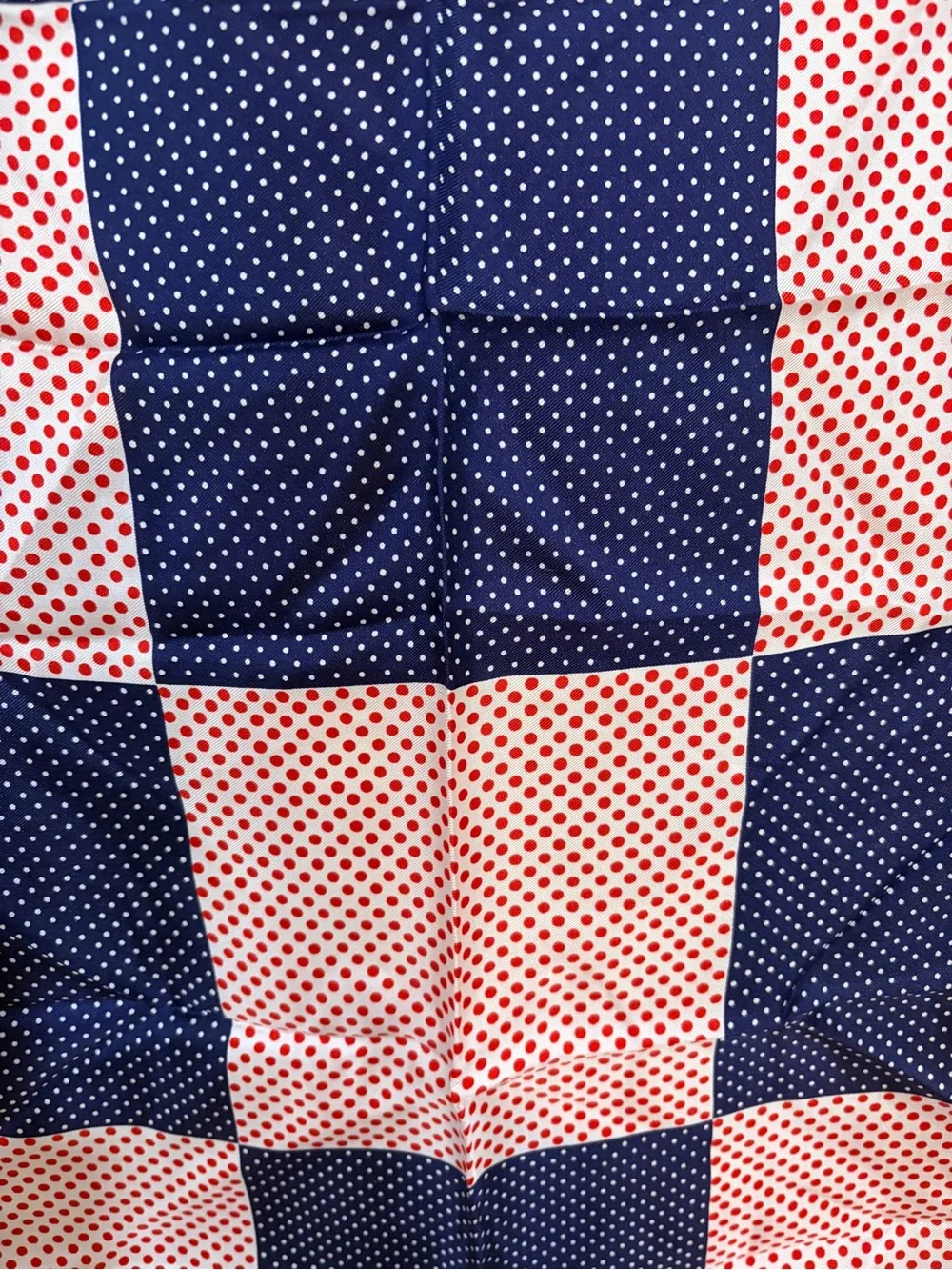 Echo 100% silk